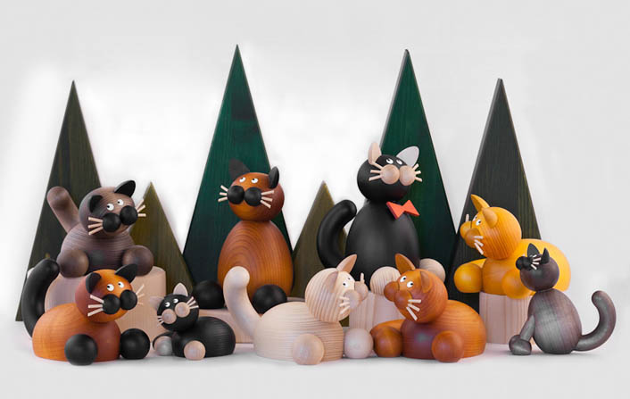 collection de chats en bois peint